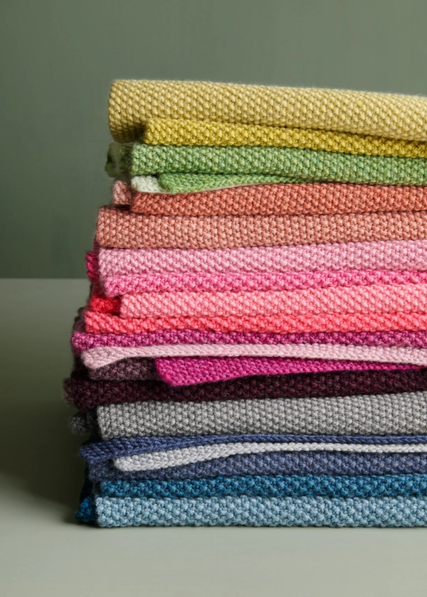 Nine-Note Seed Stitch Wrap in A New Color | Purl Soho