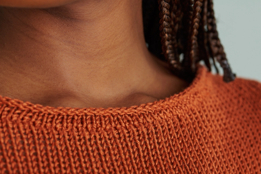 Julie Hoover For Purl Soho: Copley in Blackbird Linen | Purl Soho