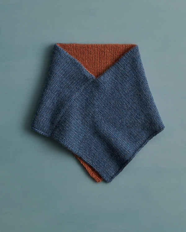 Reversible Cross-Collar Cowl | Purl Soho