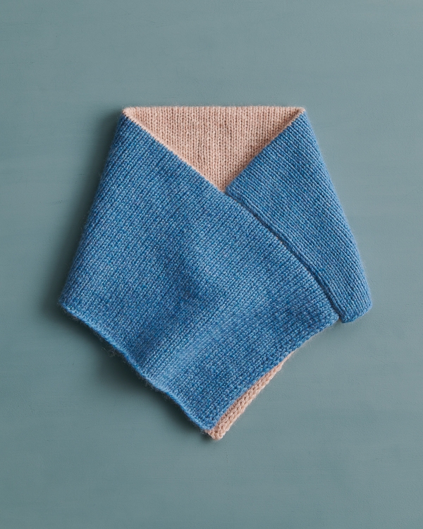 Reversible Cross-Collar Cowl | Purl Soho