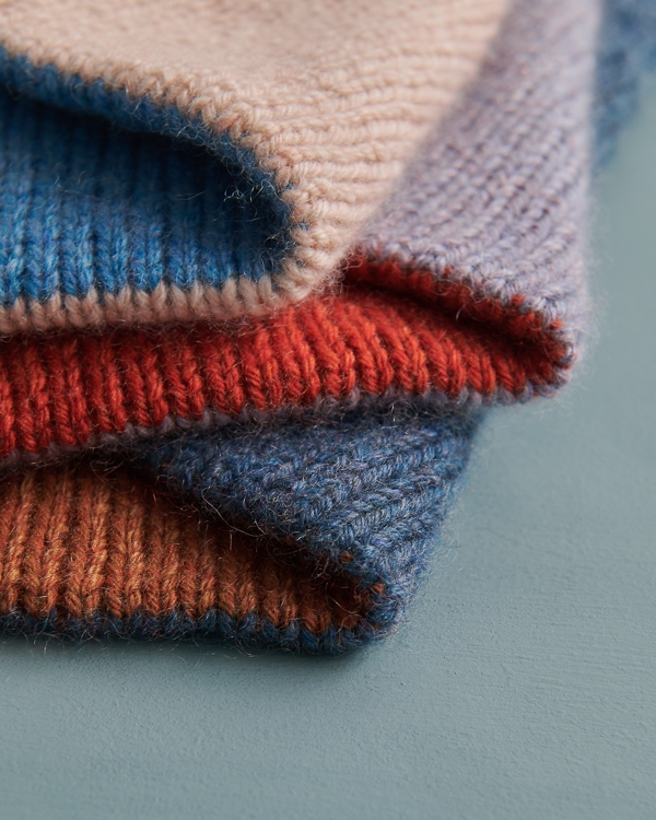 Reversible Cross-Collar Cowl | Purl Soho