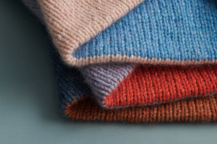 Reversible Cross-Collar Cowl | Purl Soho