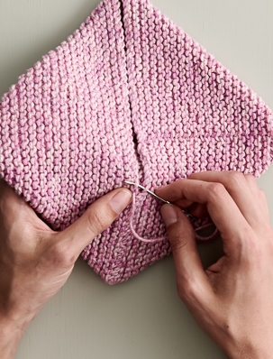 Pom Pom Tutorial - Purl Soho, Beautiful Yarn For Beautiful KnittingPurl  Soho