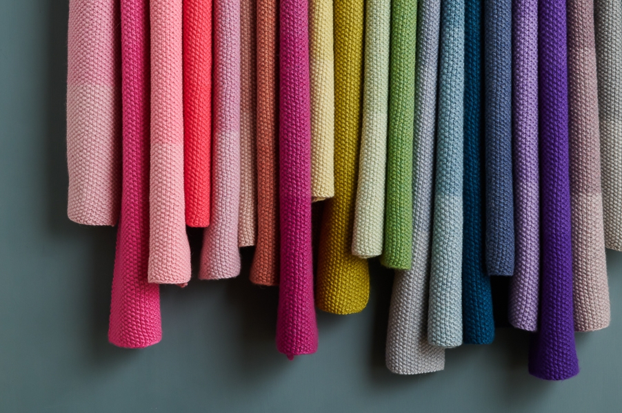 Nine-Note Seed Stitch Wrap in A New Color | Purl Soho