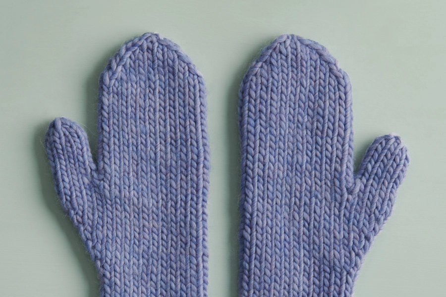 Easy Hat, Mittens + Hand Warmers | Purl Soho