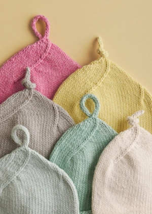 Top Knot Baby Hat | Purl Soho