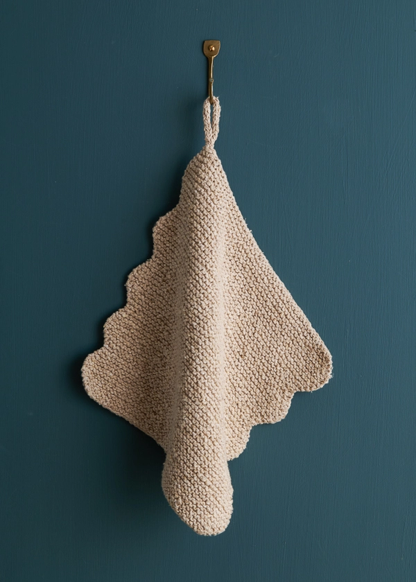 Easy Scalloped Washcloth + Hand Towels | Purl Soho