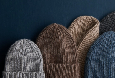 Classic Ribbed Hat in Nigh Aran
