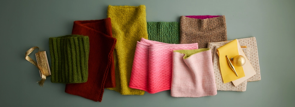 Free cowl knitting patterns and shrug knitting patterns perfect for gift knitting.