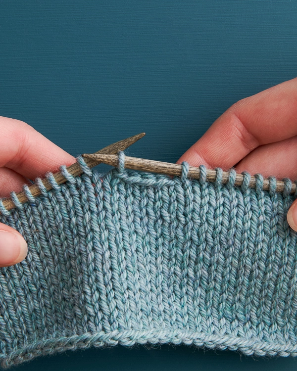 Horizontal One-Row Buttonhole | Purl Soho