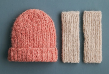 Chalet Hat + Hand Warmers