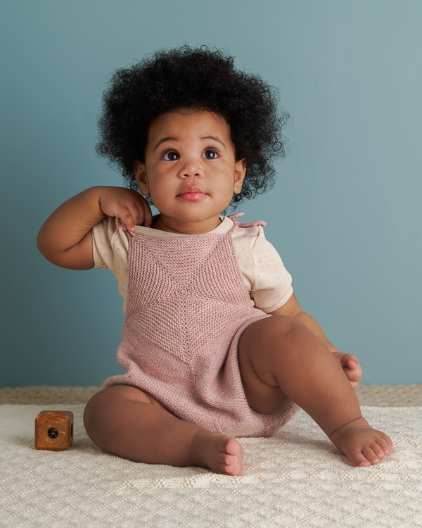 Ainur Berkimbay for Purl Soho: Pinwheel Baby Romper in Stormy Superwash Sock | Purl Soho