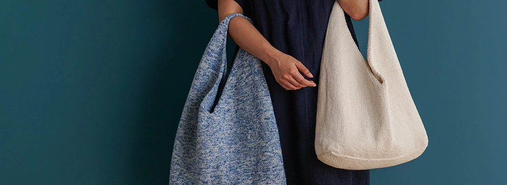 Explore knit bag patterns, including our free Weekend Tote knitting pattern in our worsted-weight Sunshower Cotton yarn.