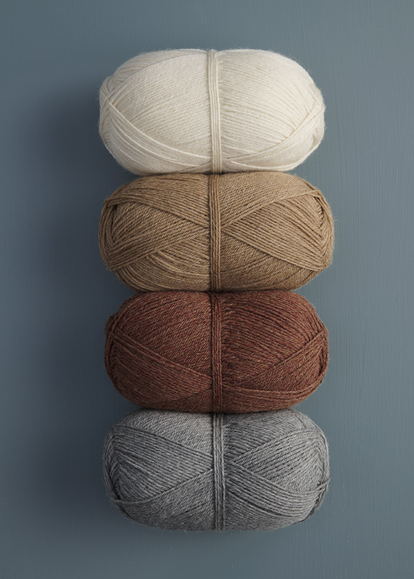 Ainur Berkimbay For Purl Soho: Herringbone Mittens in Knitting Yarn Fine | Purl Soho