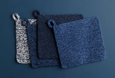 Blue Moon Pot Holder