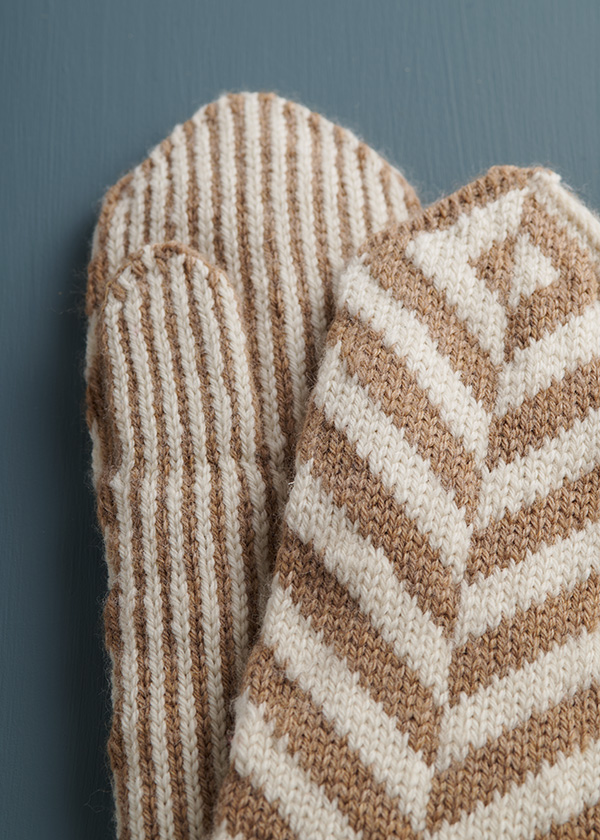 Ainur Berkimbay For Purl Soho: Herringbone Mittens in Knitting Yarn Fine | Purl Soho