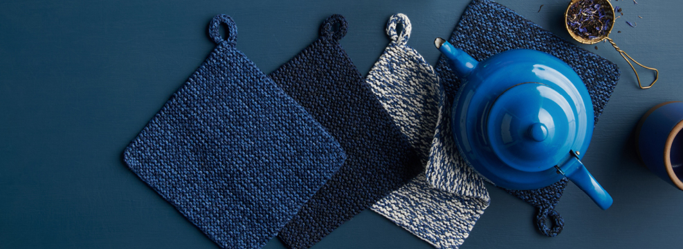 Explore pot holder knitting patterns, including our free Blue Moon Pot Holder pattern, knit with our Japanese Denim Cotton yarn held double for a marled, dense fabric.